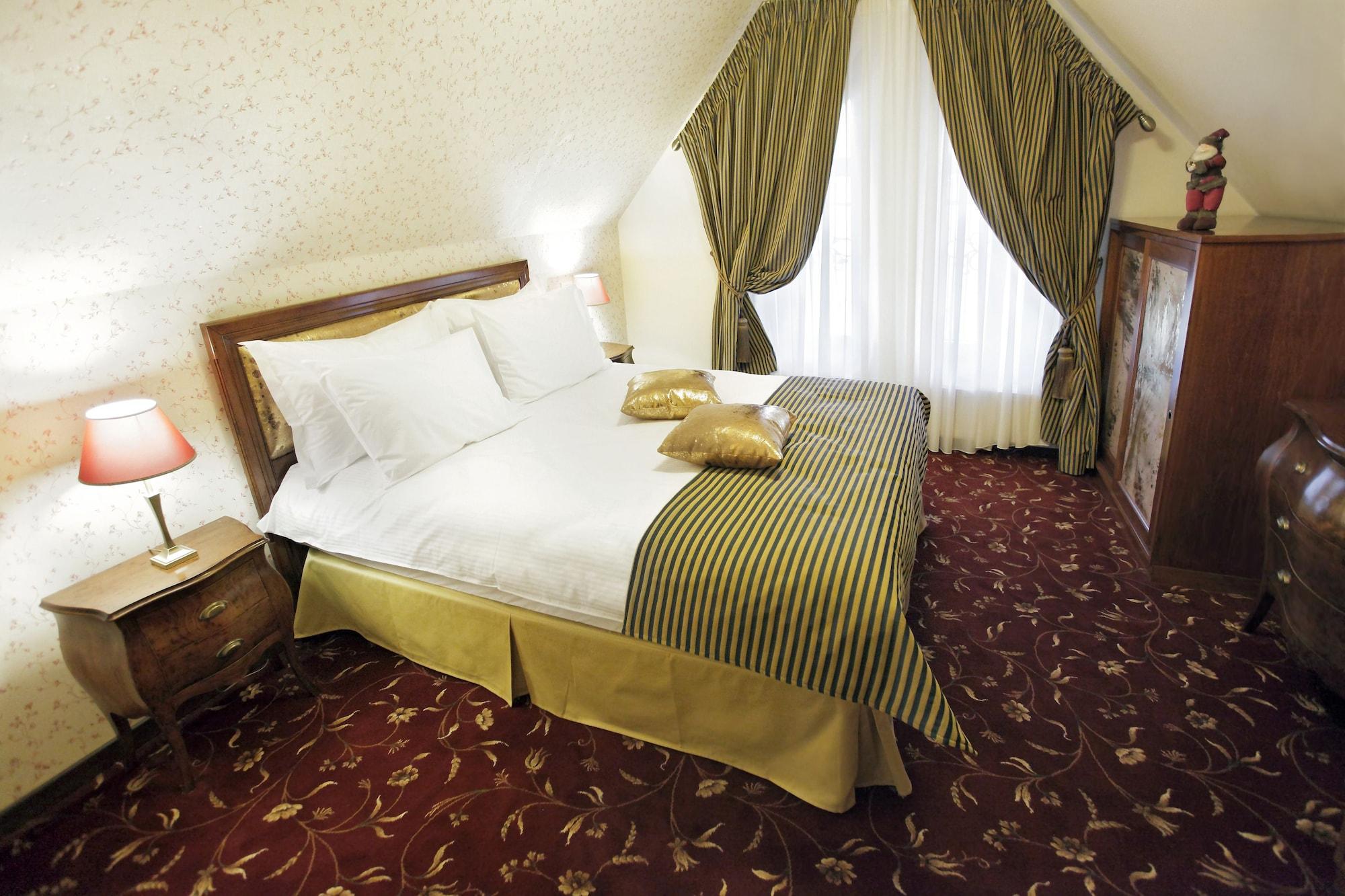 Hotel Boutique Belvedere ซินายา ภายนอก รูปภาพ