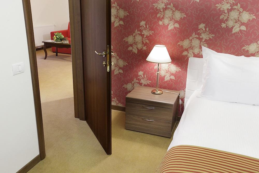 Hotel Boutique Belvedere ซินายา ภายนอก รูปภาพ