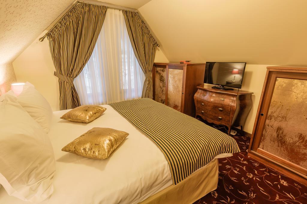 Hotel Boutique Belvedere ซินายา ภายนอก รูปภาพ