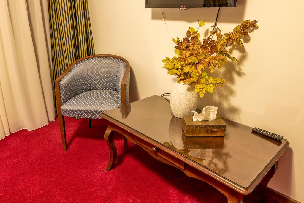 Hotel Boutique Belvedere ซินายา ภายนอก รูปภาพ
